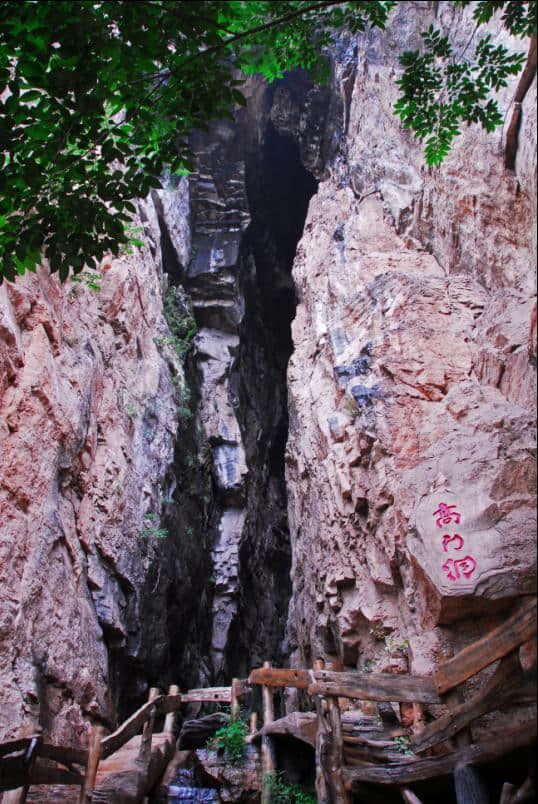 淄博旅游好去处，潭溪山景美如画，水秀美山奇特