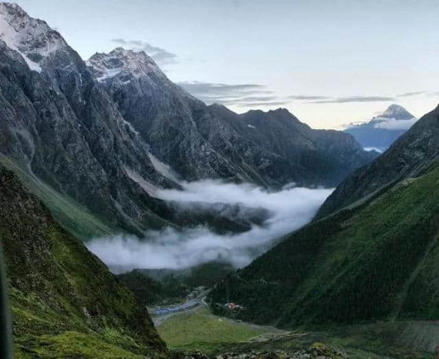 「旅游推荐」最适合自驾的10条线路，走过3条你就很厉害了！