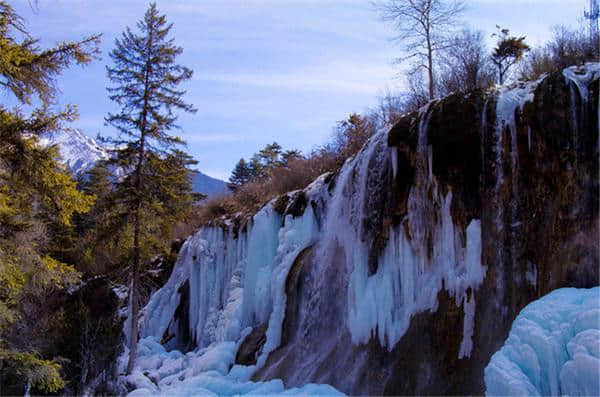 让我带您领略九寨沟一年四季的美景