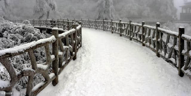 成都周边玩雪 瓦屋山封山多年今年终于开放了