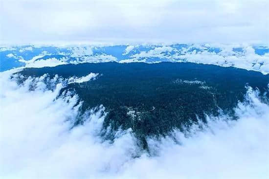 人间天台 最美桌山——瓦屋山亮相中国(成都)旅游景区创新发展博览会