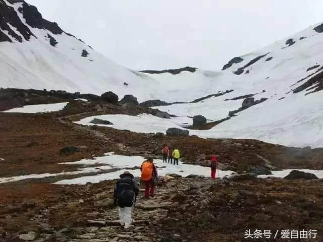 为什么我们喜欢徒步旅行，因为它有毒！喜欢就一起学习徒步旅行吧