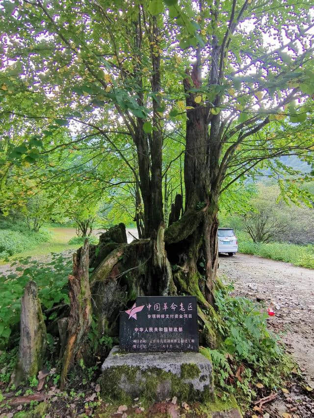 「孟获没有城 冶勒是片海」| 周末旅行掠影