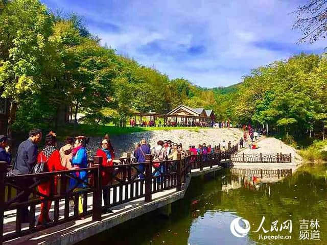 通化市柳河县首届旅游节暨云岭枫叶节启动