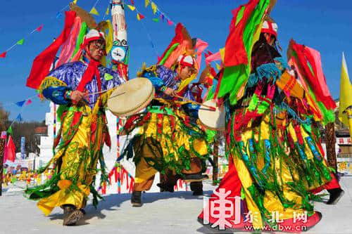 今年春夏出游镜泊湖 40款旅游新品带网友定位体验