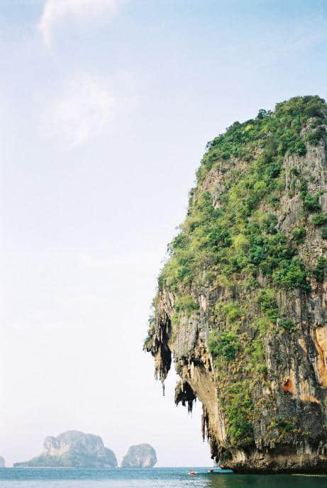 用一部手机的钱，来一场旅行