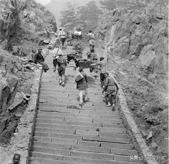 老照片：100年前，泰山旅游是这样的！