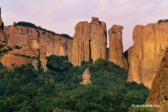 江西十大好玩的地方 江西最好玩的旅游景点 江西好玩的地方排行