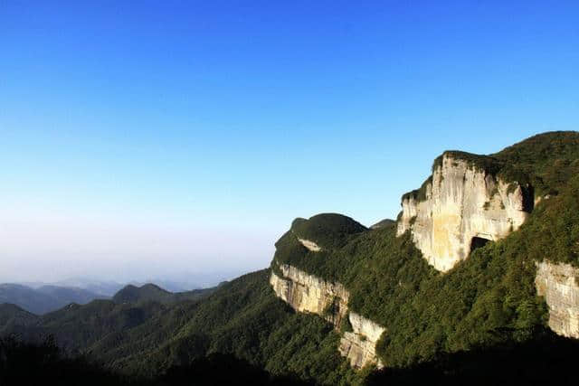 行走金佛山，感受未曾体会过的南国初夏