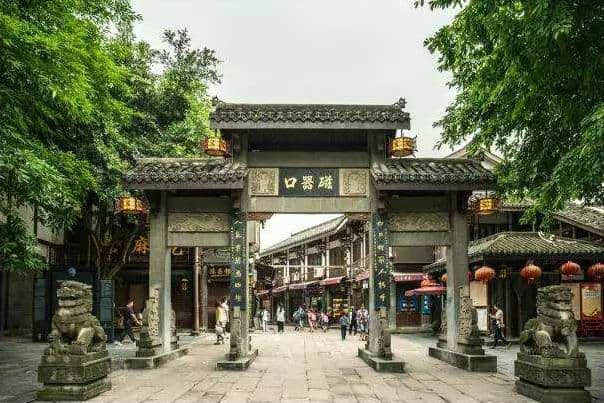 去重庆旅游，一定要打卡的四个景点，不然等于白来