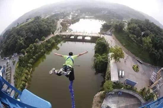 吓得腿软！重庆惊险刺激的旅游景点项目，你去过几个？