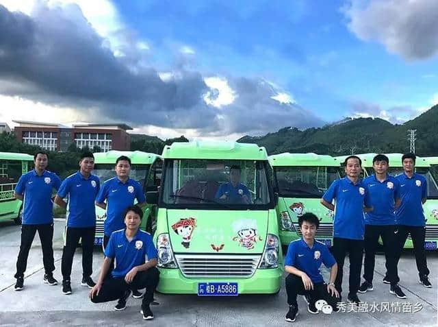 融水<a href='https://www.xacct.com.cn/tags/lvyouguanguangche_18130_1.html' target='_blank'>旅游观光车</a>7月9日正式运营，票价仅2元/人，7-8日两天可免费乘坐