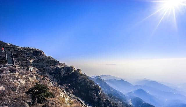 五岳之首的泰山，暑假的旅游好去处，一个景色非常迷人的景点