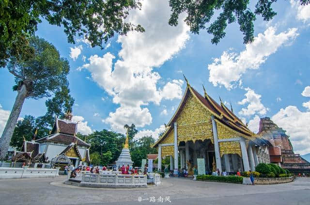 东南亚旅行，看看泰国的寺庙价格和中国有何不同！