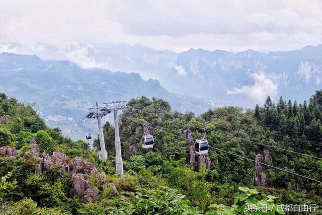 湖北恩施大峡谷，地球上一道美丽的伤痕