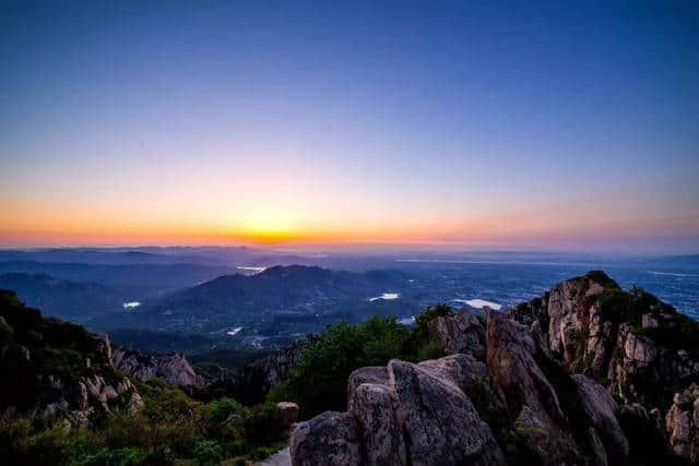 定啦！泰山景区门票降价！一次购票，三日内不限次游览！