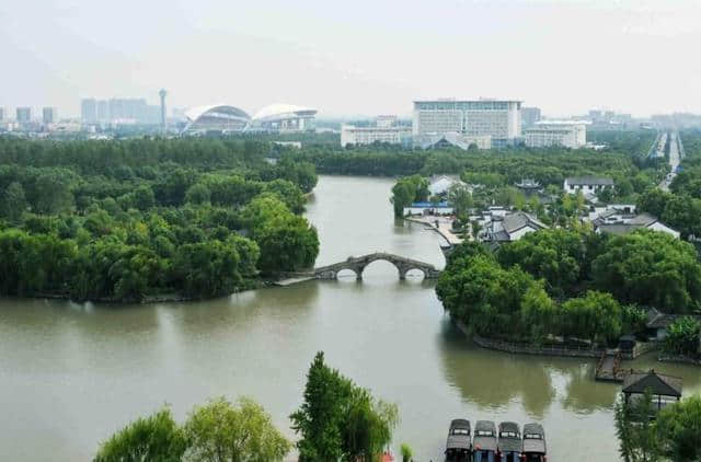 浙江嘉兴市国家5A级旅游景点：南湖风景区