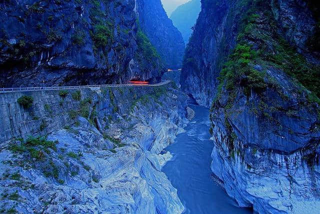 中国最美峡谷盘点 峡谷旅游攻略