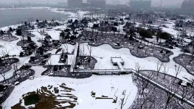 看过了许多美景，济南这宛若仙境的“水墨华山”您可曾见过？