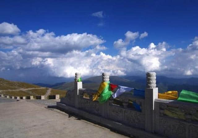 避暑胜地，四大佛教圣地之一五台山旅游攻略，值得转发收藏