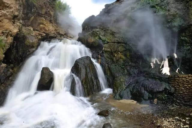 腾冲火山热海旅游攻略