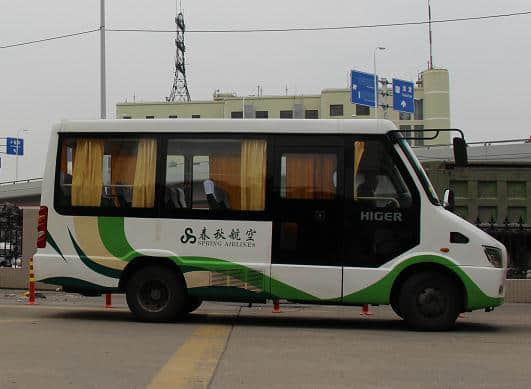 走进春秋航空、携程旅行网