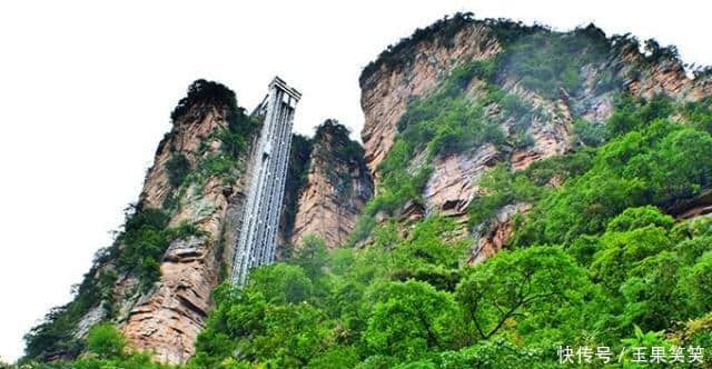 <a href='https://www.xacct.com.cn/tags/zhangjiajielvyougonglue_30905_1.html' target='_blank'>张家界旅游攻略</a>与导游介绍