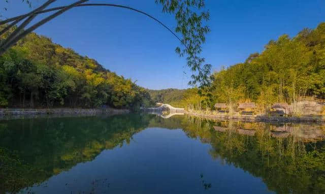 好去处 肇庆旅游景点--广宁宝锭山