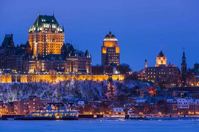 魁北克和蒙特利尔这对CP，美了加拿大的秋天！