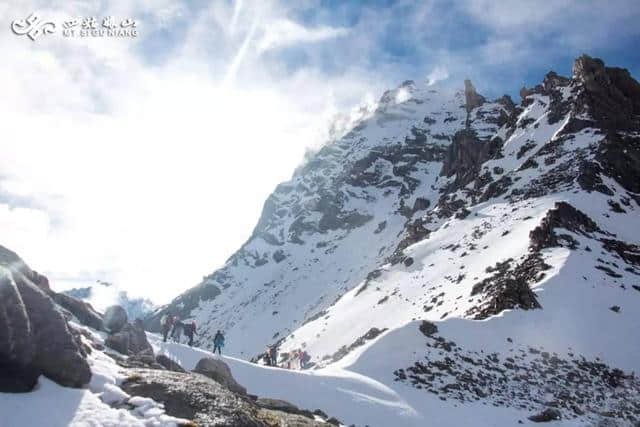 「徒步四姑娘山」一场漫步天堂的旅行