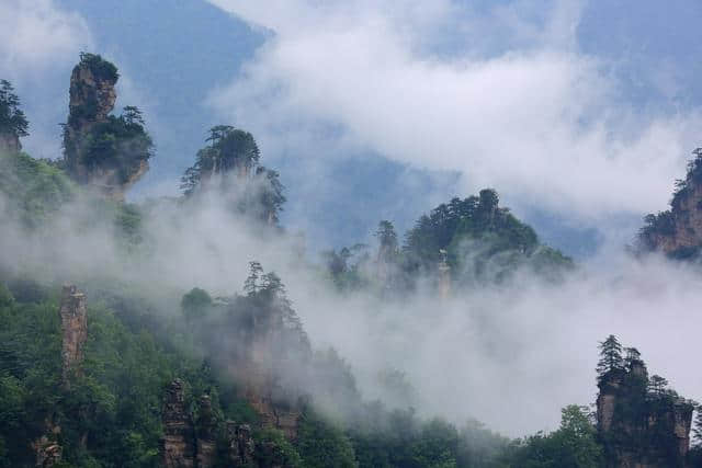 张家界最著名的景区介绍，张家界八大经典景色