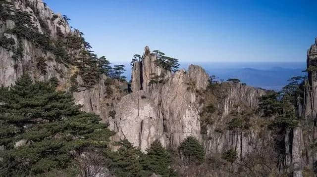 一年里80%都在下雨的黄山到底能玩什么？