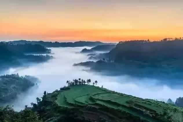 拒绝热门景点，五一旅游去四川这个地方，人少景好美食多