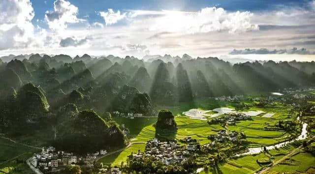 好消息｜四川人赴贵州旅游，景区门票和高速均可享五折优惠！