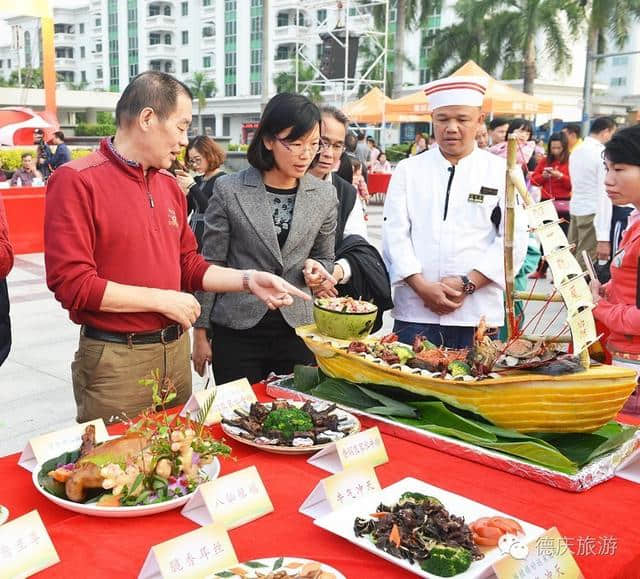 「双喜临门」我县荣获“中国最佳美食文化旅游名县”称号、悦城龙母祖庙获 “中国最具特色文化体验旅游胜地”称号