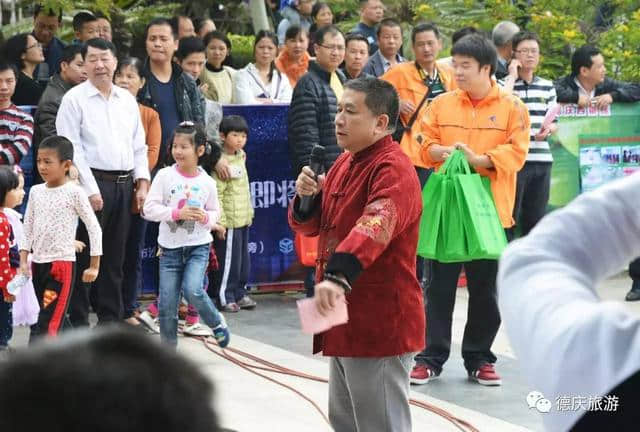 「双喜临门」我县荣获“中国最佳美食文化旅游名县”称号、悦城龙母祖庙获 “中国最具特色文化体验旅游胜地”称号