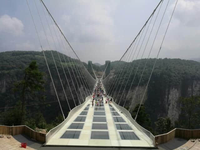 <a href='https://www.xacct.com.cn/tags/zhangjiajielvyougonglue_30905_1.html' target='_blank'>张家界旅游攻略</a>简介（下）张家界大峡谷、<a href='https://www.xacct.com.cn/tags/tianmenshanguojiasenlingongyuan_5846_1.html' target='_blank'>天门山国家森林公园</a>