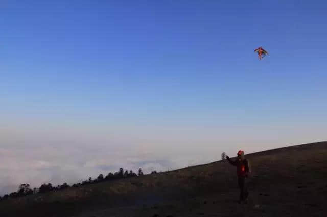 四川境内不输阿尔卑斯山的风光，原来就在乐山