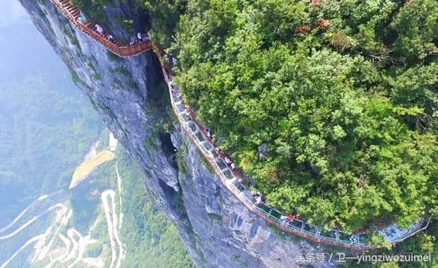 张家界自助游导游推荐精华四日游旅游线路（张家界+天门山+凤凰）