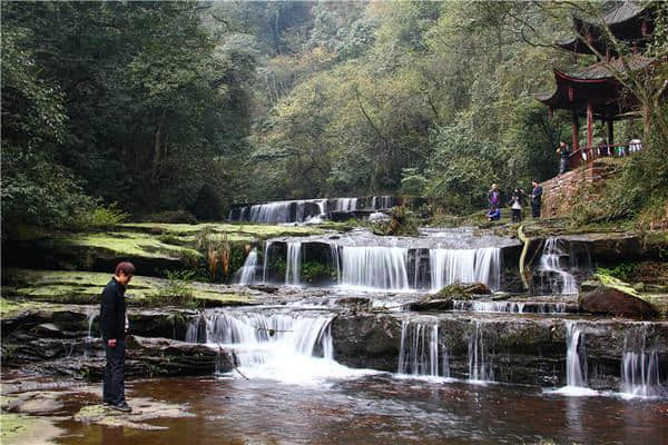 四川秋季小众旅游推荐