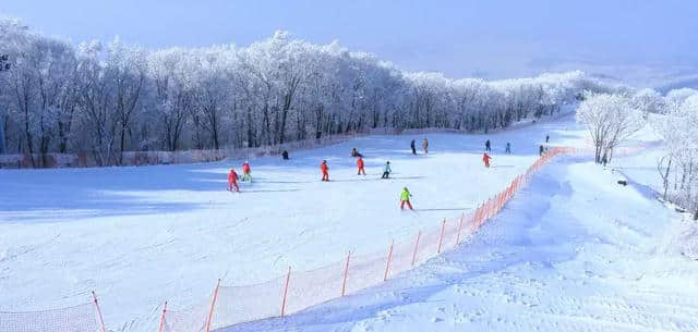 松花湖度假区雪道再升级更多乐趣挑战，限量专享豪礼等你查收