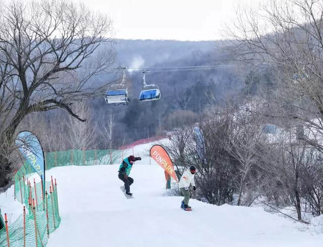 松花湖度假区雪道再升级更多乐趣挑战，限量专享豪礼等你查收