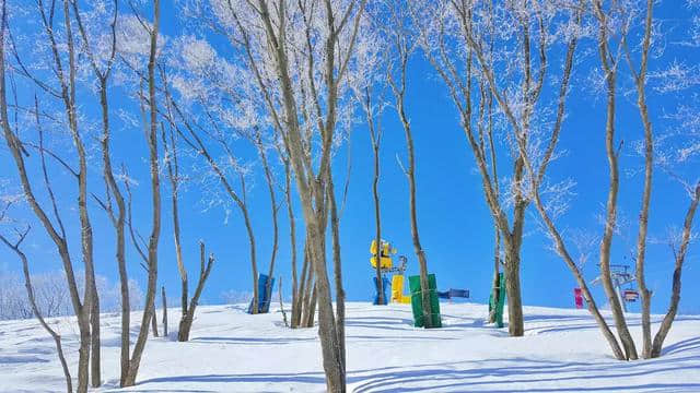 松花湖度假区雪道再升级更多乐趣挑战，限量专享豪礼等你查收