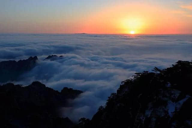 五岳归来不看山，黄山归来不看岳：黄山风景区旅游全攻略！