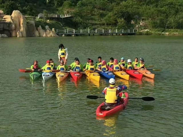 黄花烂漫醉游人，且听风铃！云霄大山海景+黄花风铃木+诏安“小云水谣”一天游！只要148元！