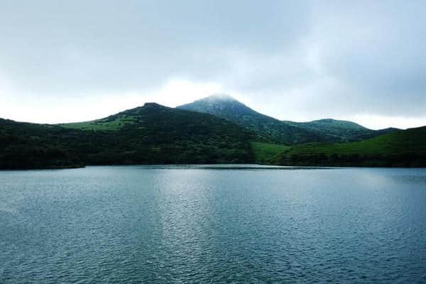 别再说春暖花开，去嵛山岛感受风吹草浪