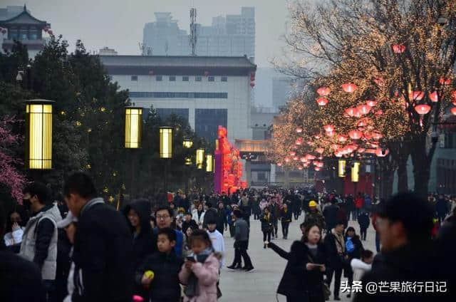 春节北上广深成为“空城”，西安游客盈门，本地人：西安年最中国