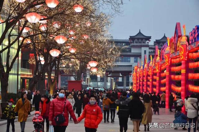 春节北上广深成为“空城”，西安游客盈门，本地人：西安年最中国