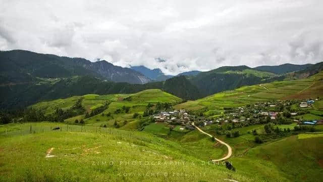 云南旅游必去的一个地方