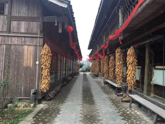 成都出发 | 四川红色旅游经典多，这次我带你走范长江之路